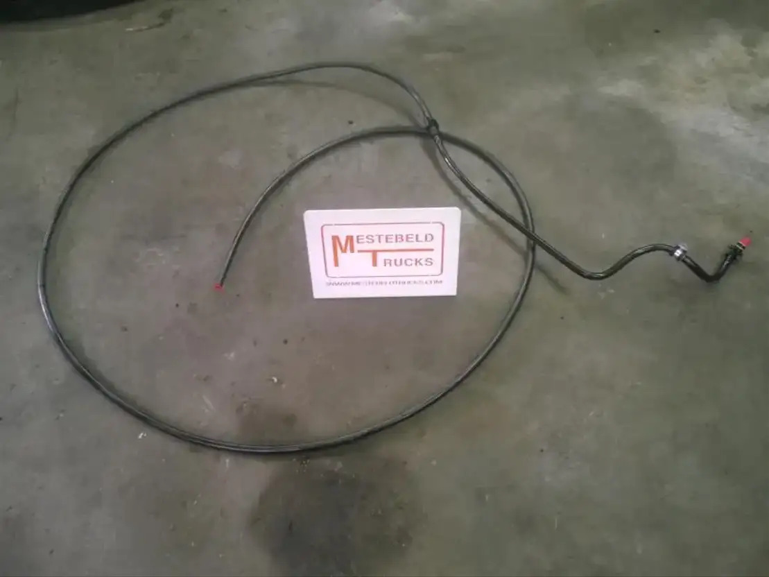 מערכת דלק עבור משאית Mercedes-Benz Retourleiding brandstof: תמונה 1