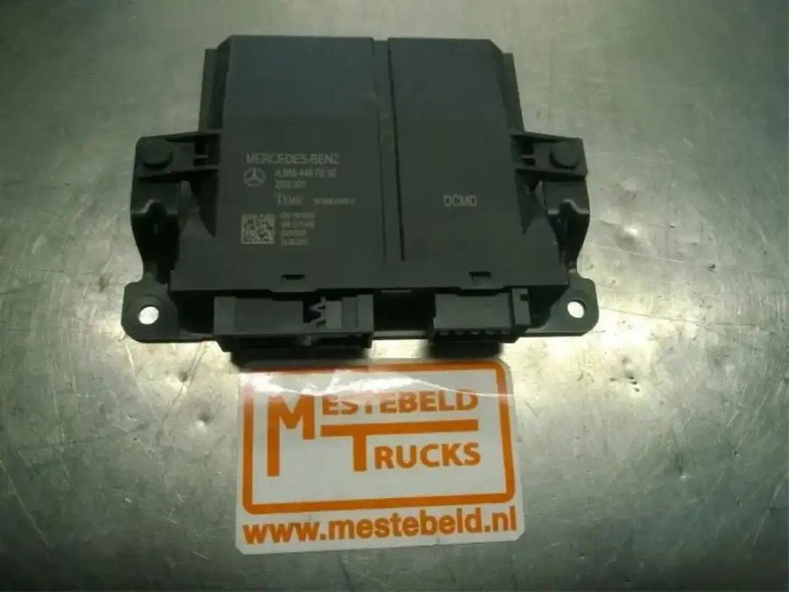 Mercedes-Benz Stuurkast portier electronica - מערכת חשמל עבור משאית: תמונה 1 Mercedes-Benz Stuurkast portier electronica - מערכת חשמל עבור משאית: תמונה 1
