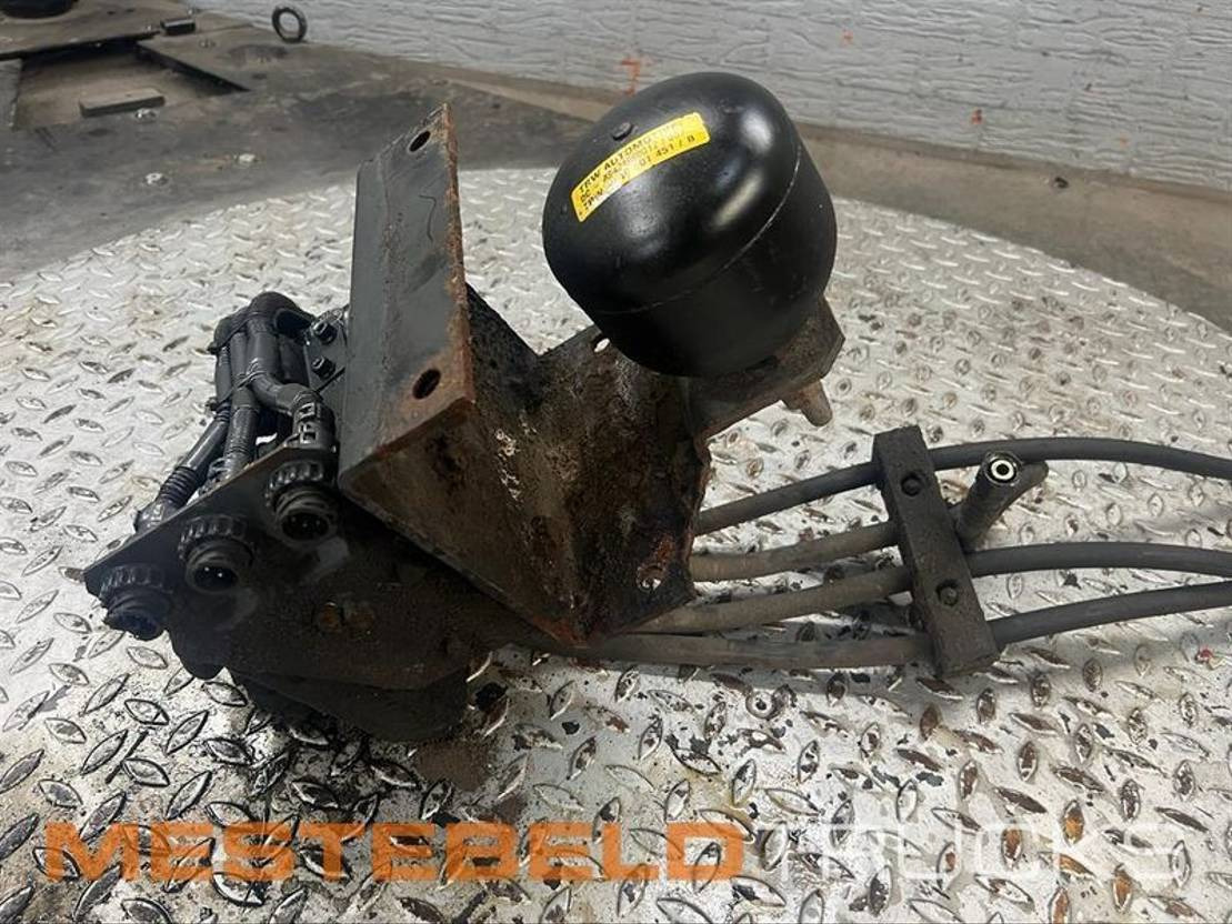 Mercedes-Benz Stuurventiel sleepas Mercedes - היגוי עבור משאית: תמונה 1 Mercedes-Benz Stuurventiel sleepas Mercedes - היגוי עבור משאית: תמונה 1