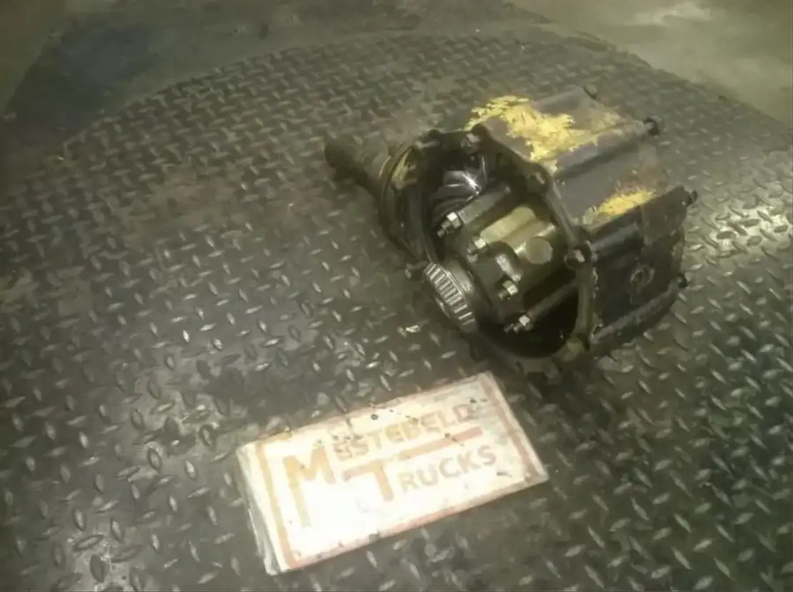 Mercedes-Benz Unimog - סרן קדמי עבור משאית: תמונה 1 Mercedes-Benz Unimog - סרן קדמי עבור משאית: תמונה 1