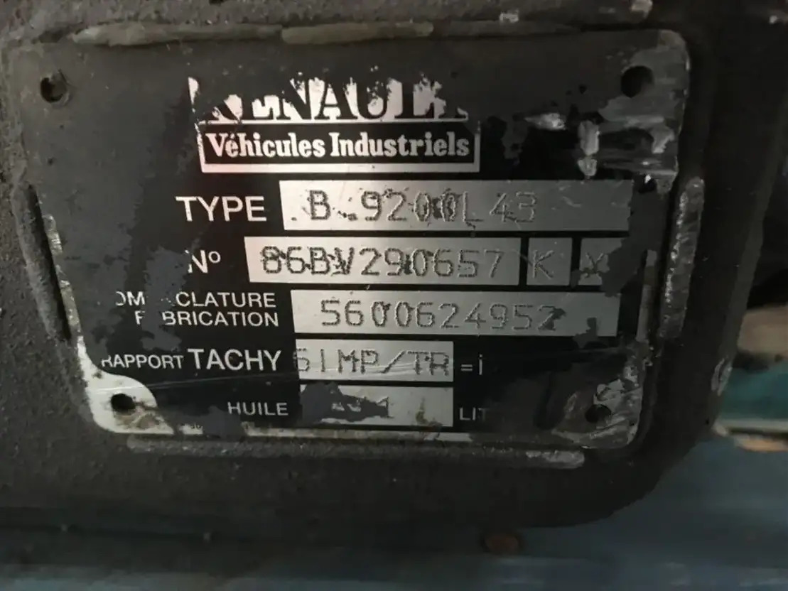 Renault Versnellingsbak B9 Premium - תיבת הילוכים וחלקים עבור משאית: תמונה 3 Renault Versnellingsbak B9 Premium - תיבת הילוכים וחלקים עבור משאית: תמונה 3