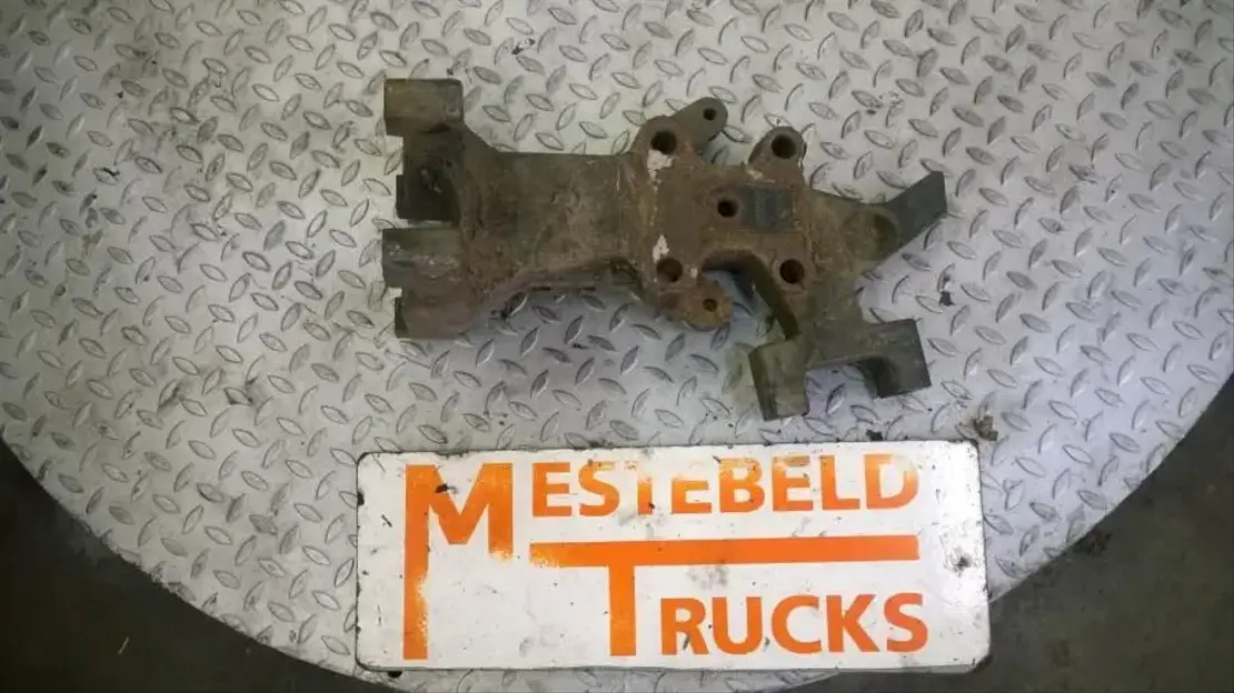 Scania R eactiestangsteun R420 links - מסגרת/ שלדה עבור משאית: תמונה 1 Scania R eactiestangsteun R420 links - מסגרת/ שלדה עבור משאית: תמונה 1