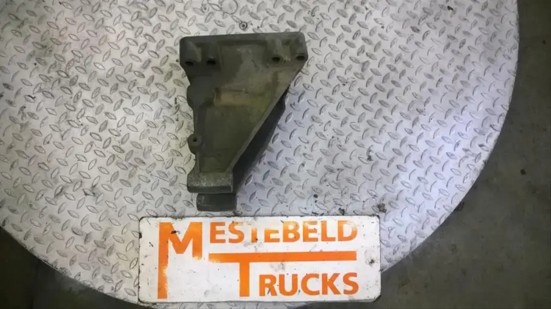 Scania R eactiestangsteun R420 links - מסגרת/ שלדה עבור משאית: תמונה 1 Scania R eactiestangsteun R420 links - מסגרת/ שלדה עבור משאית: תמונה 1