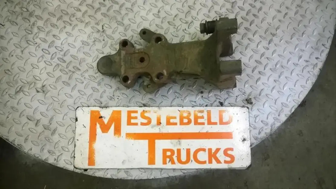 Scania R eactiestangsteun R420 rechts - מסגרת/ שלדה עבור משאית: תמונה 1 Scania R eactiestangsteun R420 rechts - מסגרת/ שלדה עבור משאית: תמונה 1