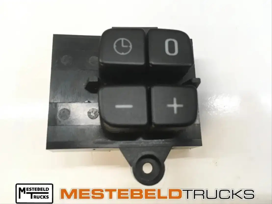 Scania S chakelaar instrumentenpaneel - מערכת חשמל עבור משאית: תמונה 1 Scania S chakelaar instrumentenpaneel - מערכת חשמל עבור משאית: תמונה 1