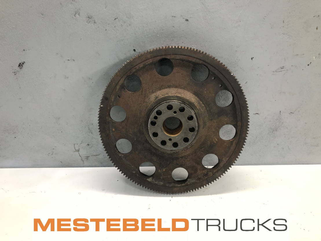 Scania Vliegwiel DC9 XPI voor automaat  - מנוע וחלקים עבור משאית: תמונה 1 Scania Vliegwiel DC9 XPI voor automaat  - מנוע וחלקים עבור משאית: תמונה 1