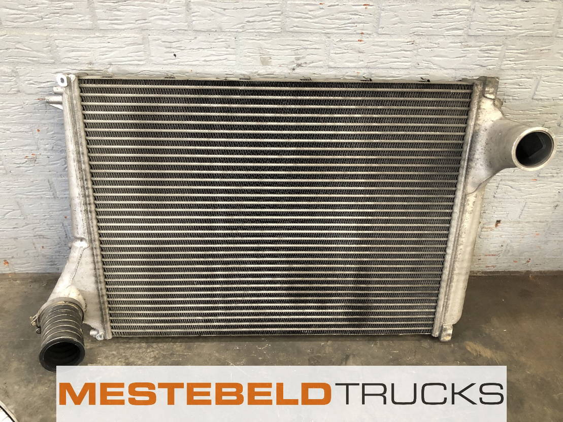 Volvo Intercooler - מקרר פנימי עבור משאית: תמונה 1 Volvo Intercooler - מקרר פנימי עבור משאית: תמונה 1