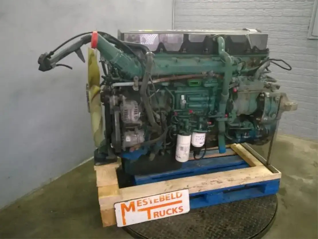 Volvo Motor D13 - מנוע עבור משאית: תמונה 1 Volvo Motor D13 - מנוע עבור משאית: תמונה 1