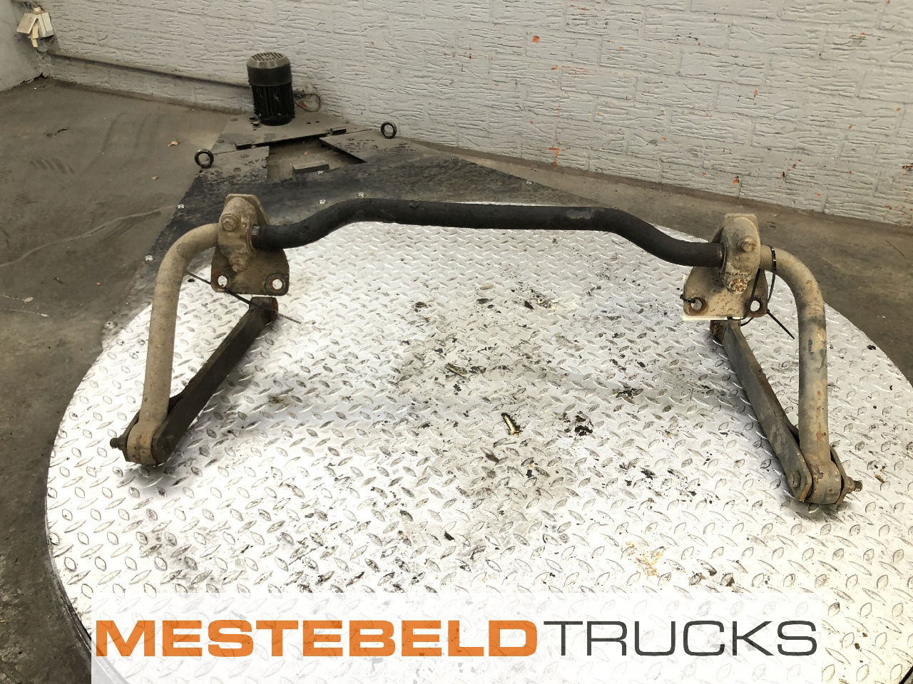 Volvo Stabilisator vooras FL6 - מסגרת/ שלדה עבור משאית: תמונה 1 Volvo Stabilisator vooras FL6 - מסגרת/ שלדה עבור משאית: תמונה 1