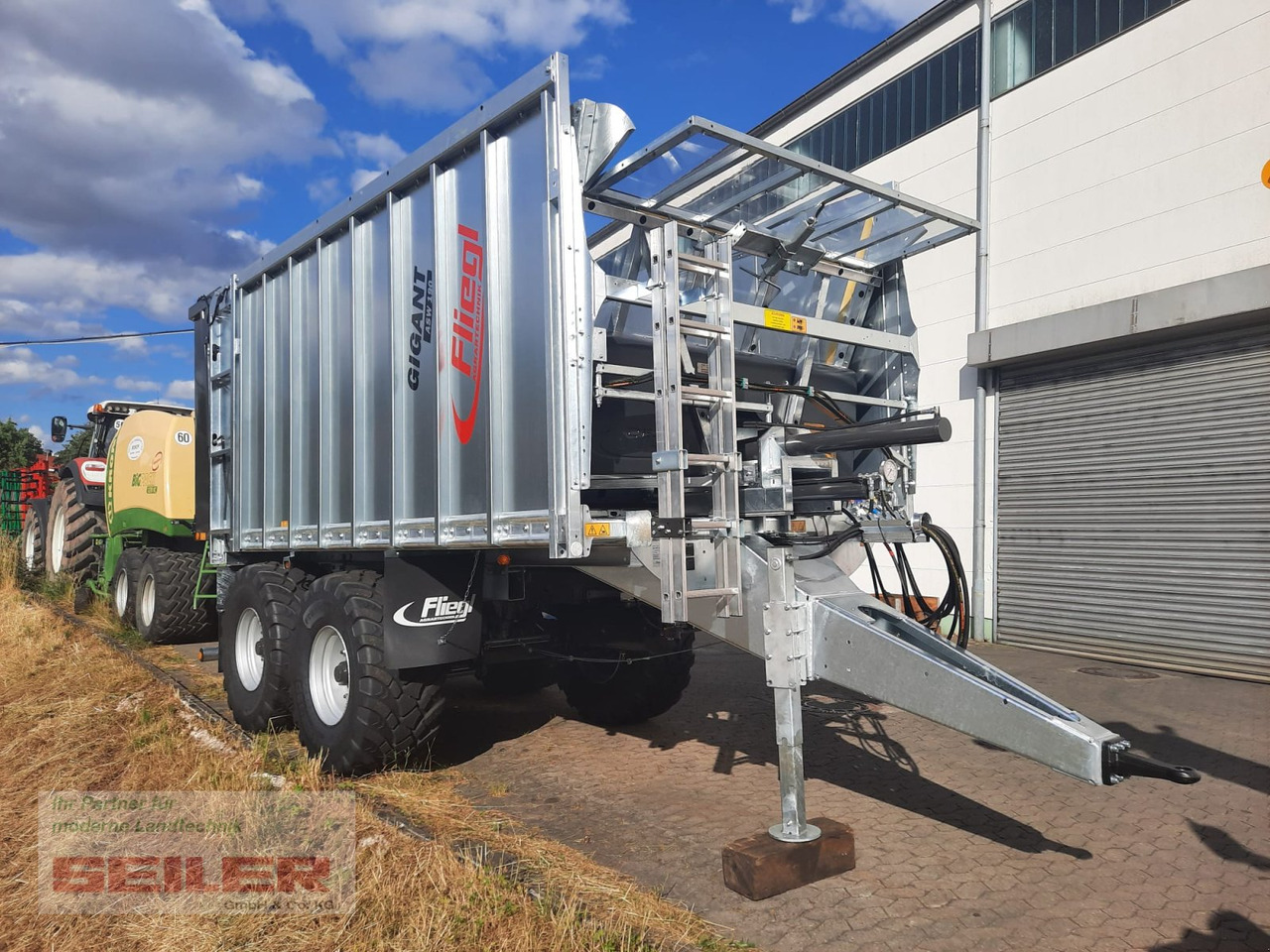 Fliegl ASW 190 FOX 27m³ - עגלת טעינה עצמית: תמונה 1 Fliegl ASW 190 FOX 27m³ - עגלת טעינה עצמית: תמונה 1