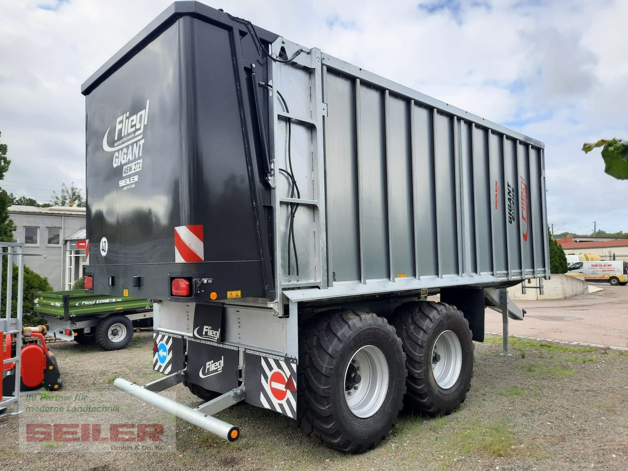 Fliegl ASW 271 C FOX "Franken-Renner" 40m³ - עגלת טעינה עצמית: תמונה 3 Fliegl ASW 271 C FOX "Franken-Renner" 40m³ - עגלת טעינה עצמית: תמונה 3