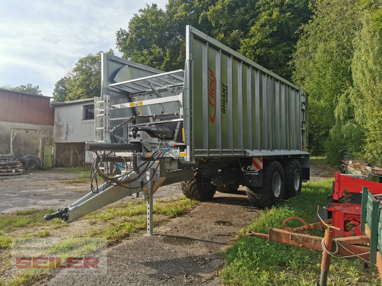 Fliegl ASW 281 GIGANT FOX 45m³ - עגלת טעינה עצמית: תמונה 2 Fliegl ASW 281 GIGANT FOX 45m³ - עגלת טעינה עצמית: תמונה 2