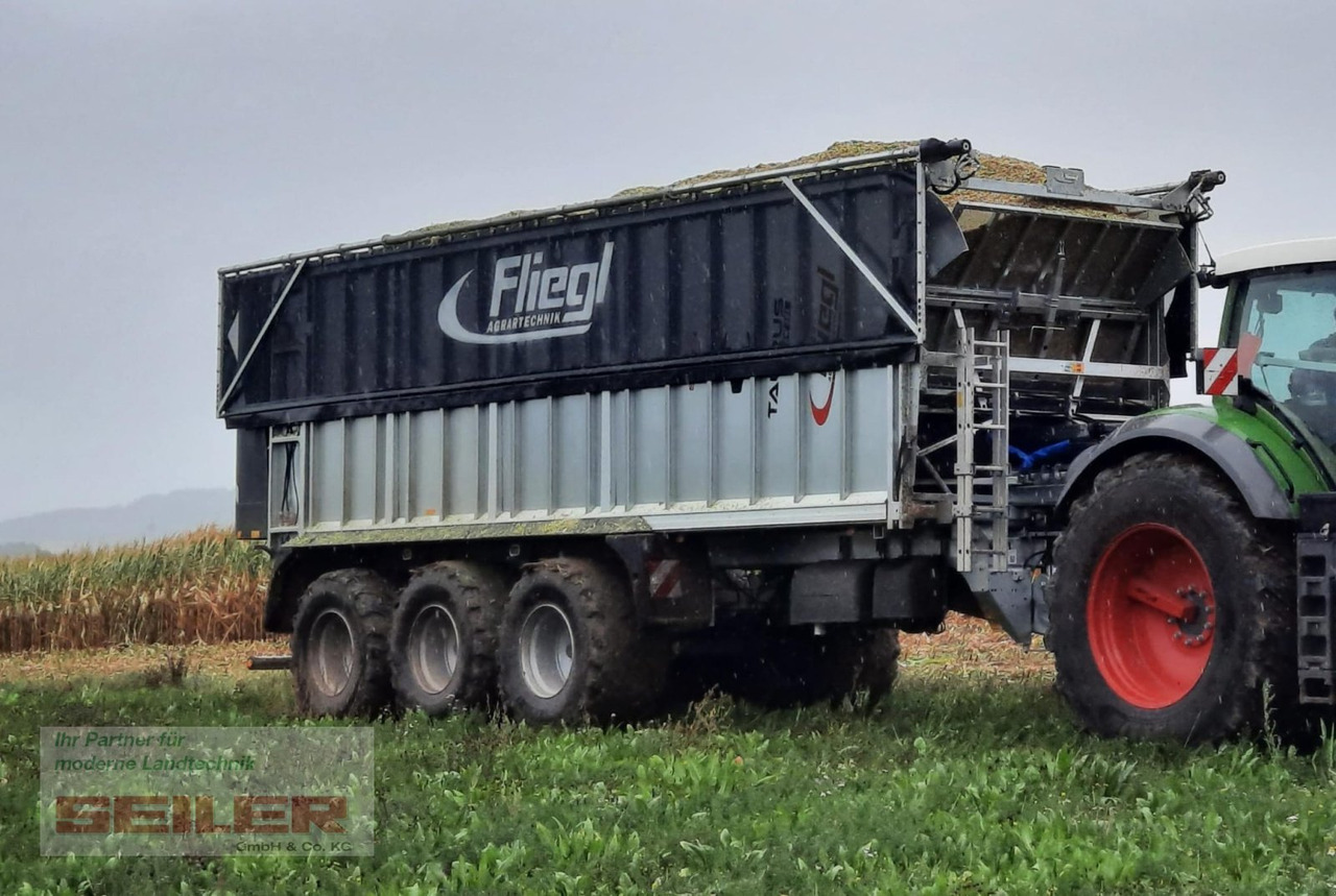 Fliegl ASW 391 TAURUS FOX 50m³ + elektr. ZWL + ISOBUS + Top Lift Light - עגלת טעינה עצמית: תמונה 3 Fliegl ASW 391 TAURUS FOX 50m³ + elektr. ZWL + ISOBUS + Top Lift Light - עגלת טעינה עצמית: תמונה 3