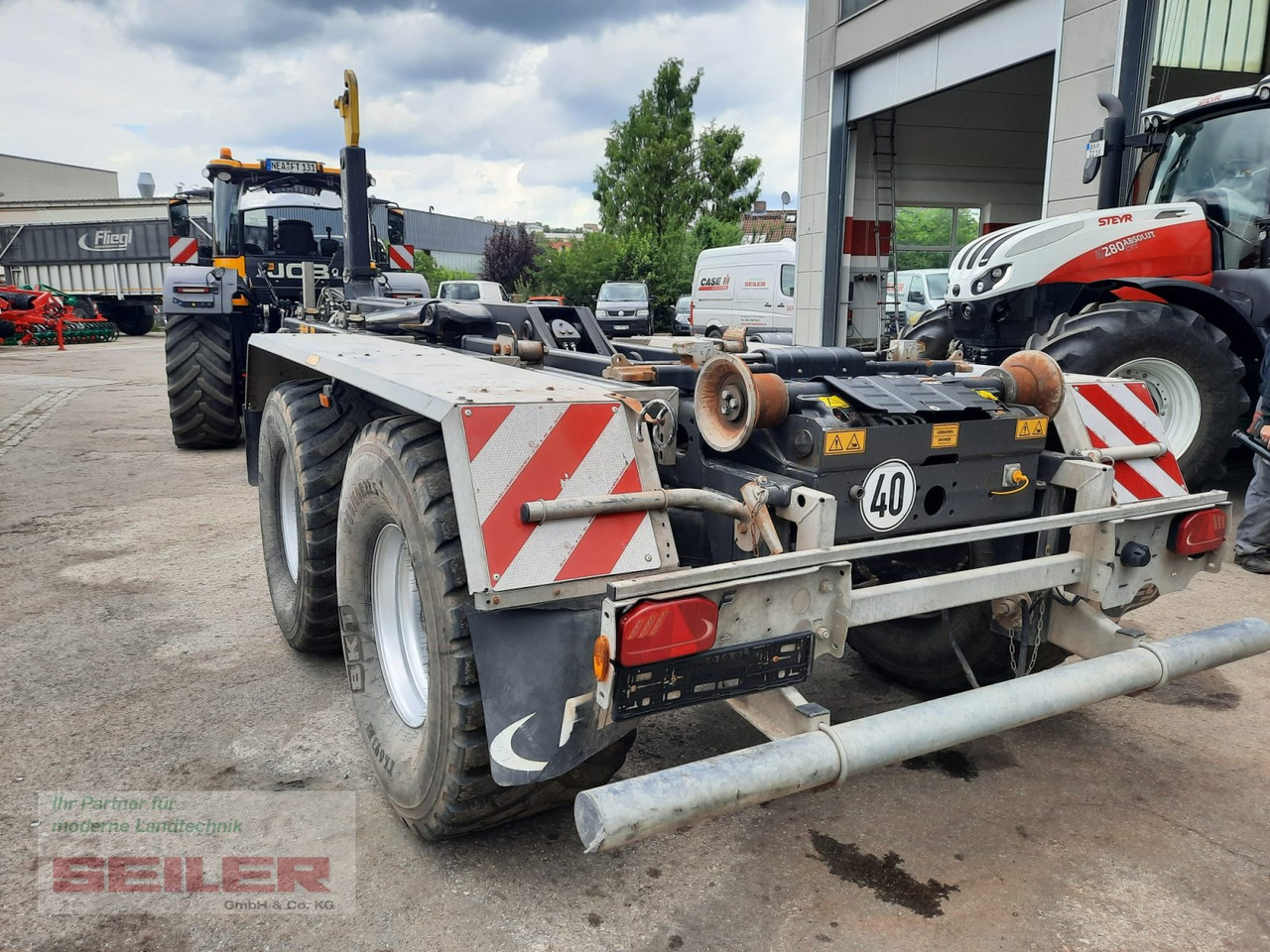Fliegl HKL 22 Tandem - קרון נגרר מתגלגל/ מדלג: תמונה 3 Fliegl HKL 22 Tandem - קרון נגרר מתגלגל/ מדלג: תמונה 3