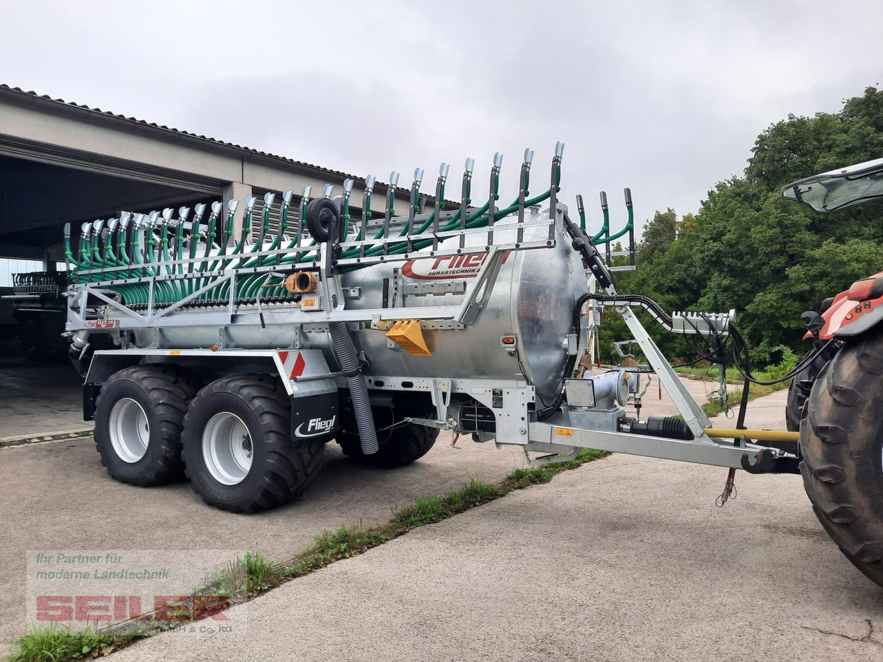 Fliegl PFW 12000 Maxx Line Tandem + Skate 150 12m³ / 15 m - מכל תערובת: תמונה 5 Fliegl PFW 12000 Maxx Line Tandem + Skate 150 12m³ / 15 m - מכל תערובת: תמונה 5