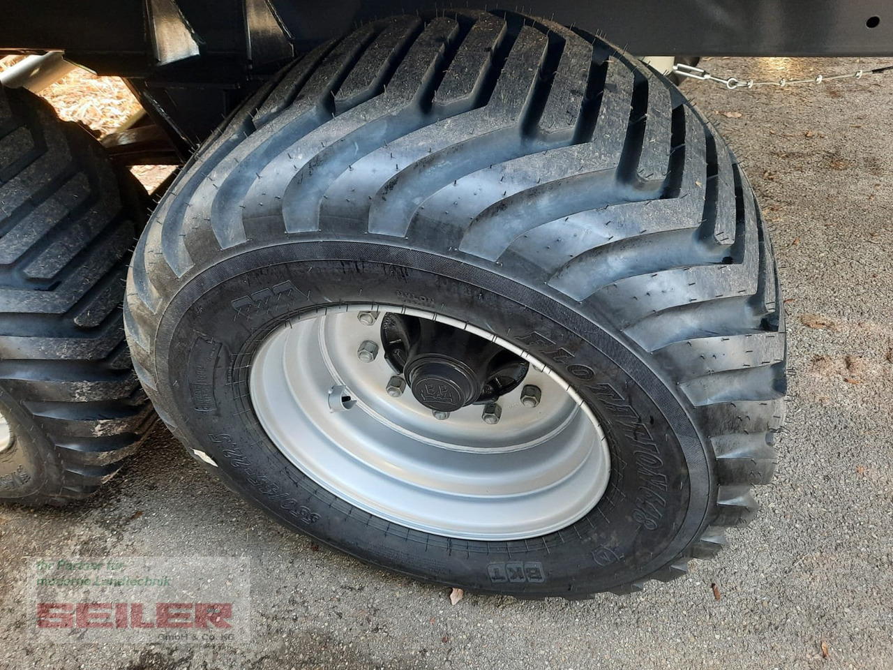 Fliegl TMK 140 FOX JUMBO-TITAN 20m³ - מסיר פסולת/ קרון נגרר חקלאי: תמונה 4 Fliegl TMK 140 FOX JUMBO-TITAN 20m³ - מסיר פסולת/ קרון נגרר חקלאי: תמונה 4