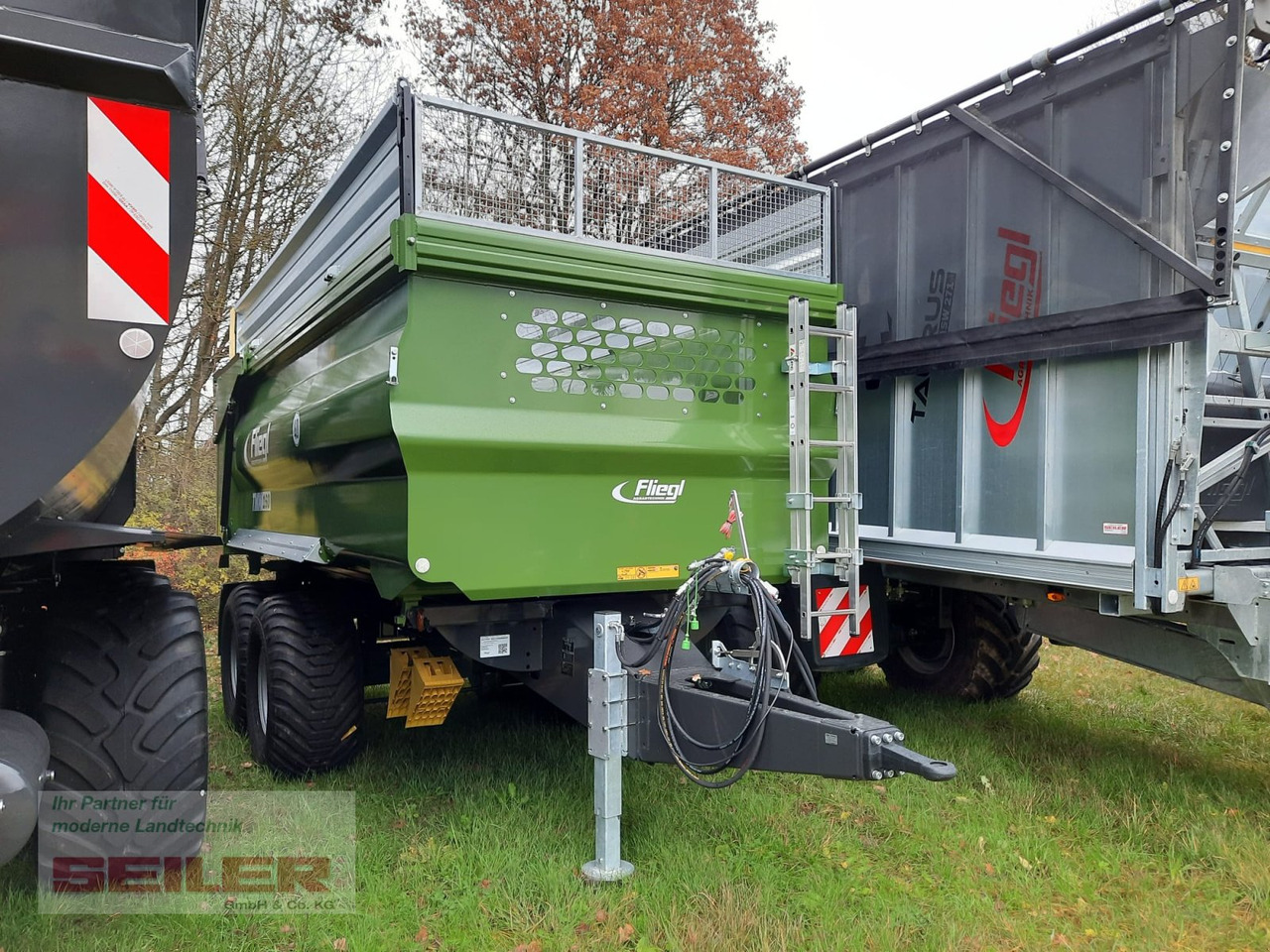 Fliegl TMK 160 FOX 25 m² - מסיר פסולת/ קרון נגרר חקלאי: תמונה 1 Fliegl TMK 160 FOX 25 m² - מסיר פסולת/ קרון נגרר חקלאי: תמונה 1