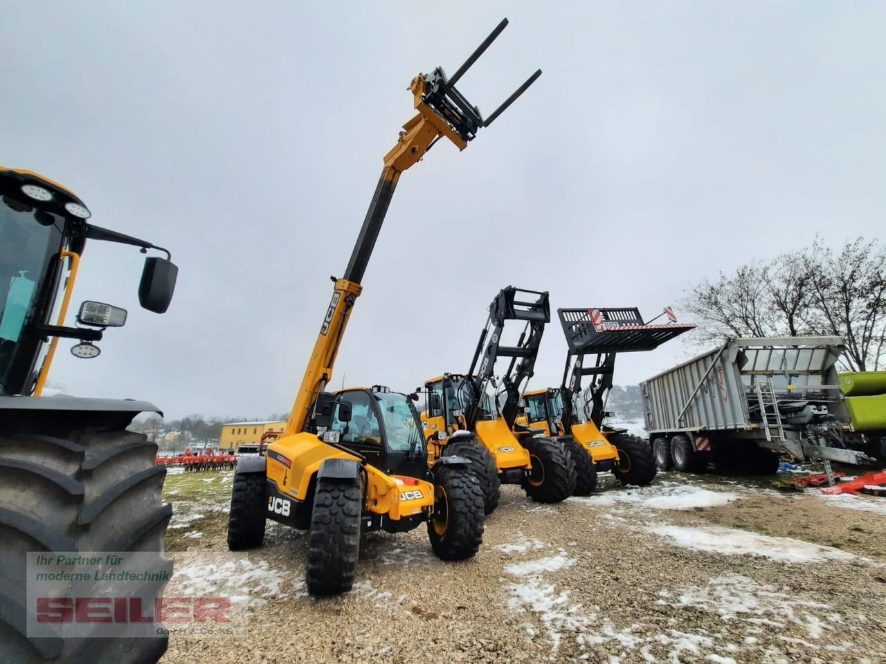 JCB 542-70 Agri Pro - מפעיל טלסקופי: תמונה 2 JCB 542-70 Agri Pro - מפעיל טלסקופי: תמונה 2