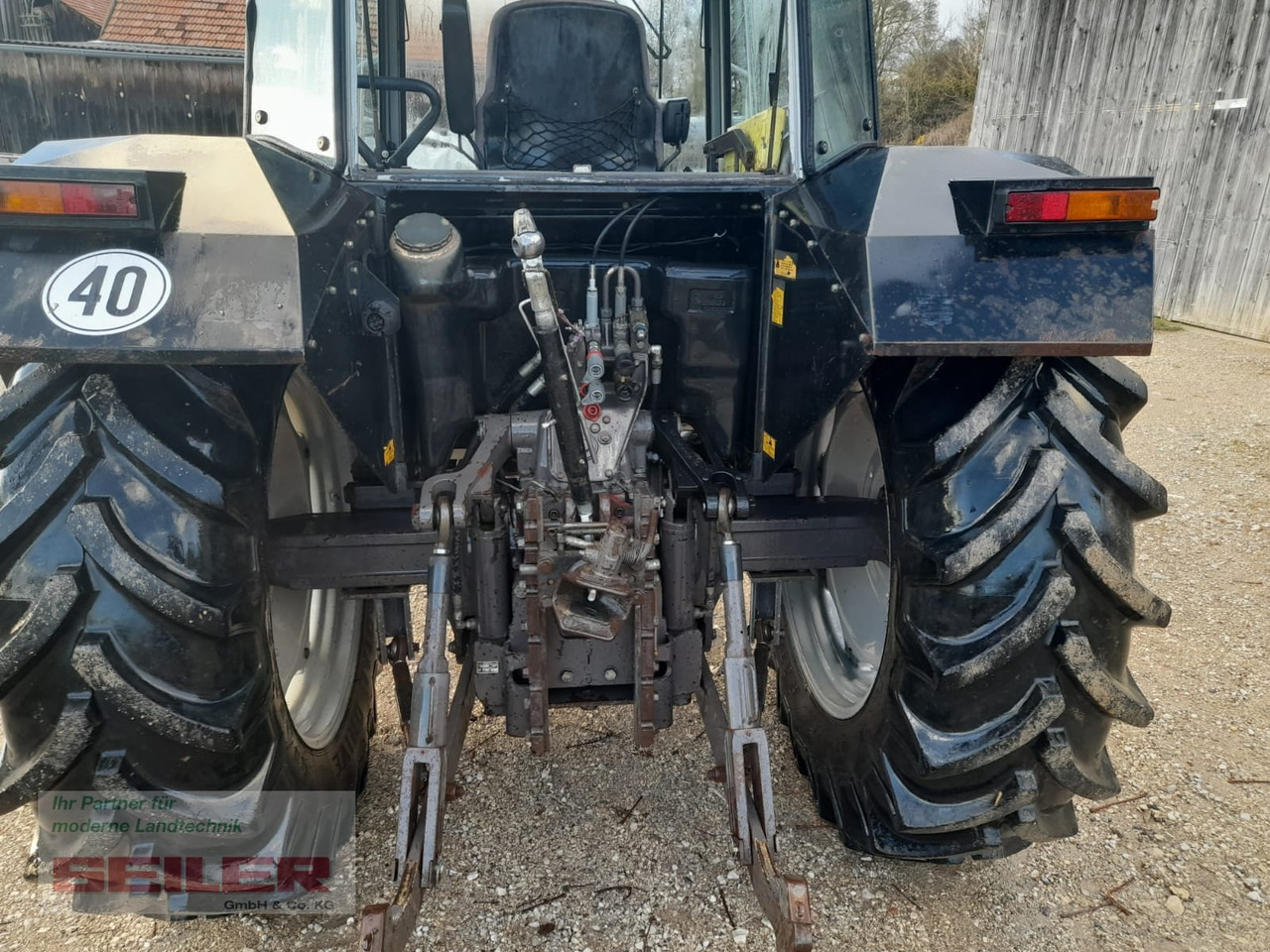 Massey Ferguson 3085 Euro-Line - טרקטור חקלאי: תמונה 4 Massey Ferguson 3085 Euro-Line - טרקטור חקלאי: תמונה 4