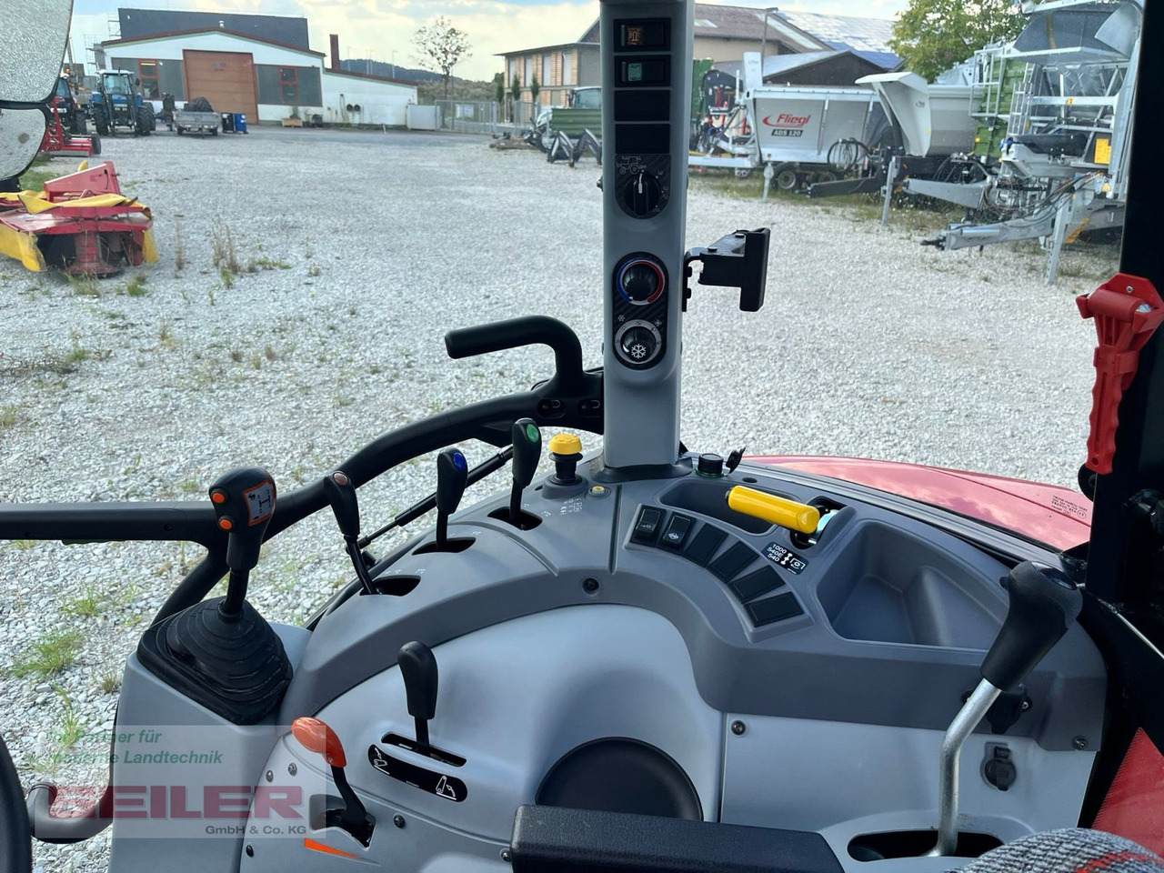טרקטור חקלאי Steyr Kompakt 4075 HILO: תמונה 8