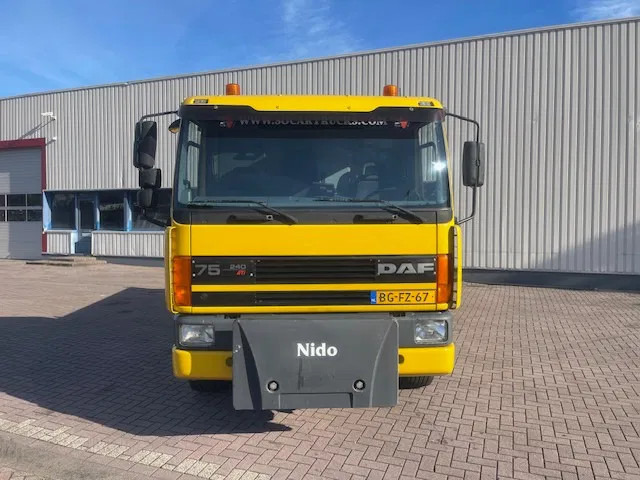 DAF CF 75.240 Automatic Euro 2 NL-Truck Original km's - משאית צד נופל/ שטוחה: תמונה 2 DAF CF 75.240 Automatic Euro 2 NL-Truck Original km's - משאית צד נופל/ שטוחה: תמונה 2