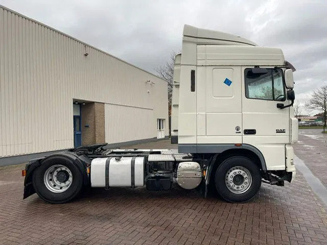 DAF XF 105.410 Euro 5 Automatic Retarder - יחידת טרקטור: תמונה 2 DAF XF 105.410 Euro 5 Automatic Retarder - יחידת טרקטור: תמונה 2