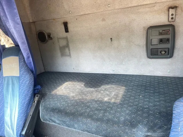 משאית צד נופל/ שטוחה DAF XF 95 8 Tires (6x2) euro 2: תמונה 15