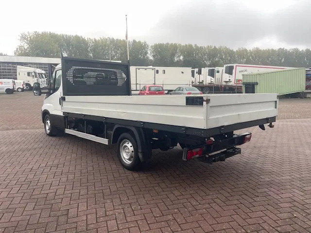 Iveco Daily 35S14 - טנדר, כלי רכב מסחרי קומבי: תמונה 5 Iveco Daily 35S14 - טנדר, כלי רכב מסחרי קומבי: תמונה 5