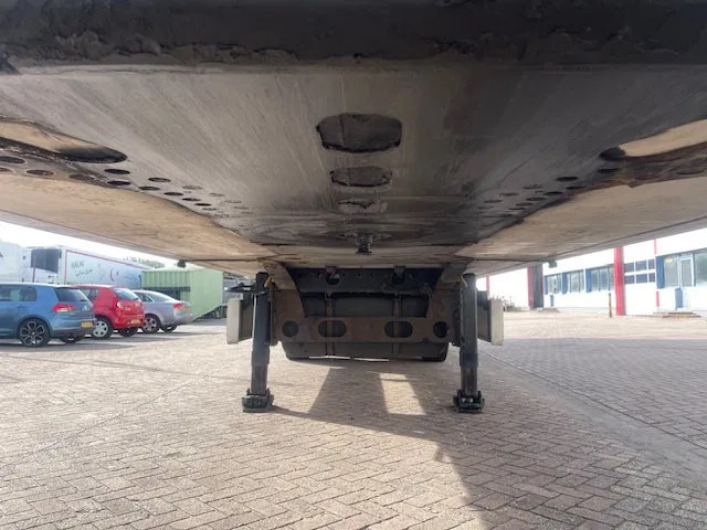 Krone Thermo King SLX-e NL-Trailer - סמיטריילר עם קירור: תמונה 4 Krone Thermo King SLX-e NL-Trailer - סמיטריילר עם קירור: תמונה 4