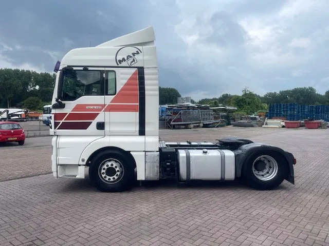 MAN TGX 18.480 Retarder 2Tanks - יחידת טרקטור: תמונה 4 MAN TGX 18.480 Retarder 2Tanks - יחידת טרקטור: תמונה 4
