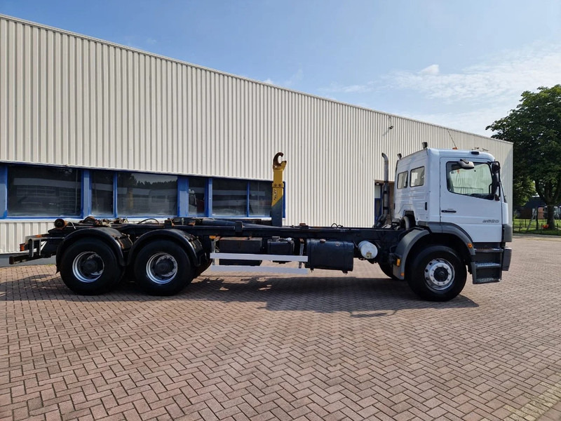 Mercedes-Benz Atego 2628 6x4 Euro 3 Manual Gear full steel suspension - משאית הרמת וו: תמונה 4 Mercedes-Benz Atego 2628 6x4 Euro 3 Manual Gear full steel suspension - משאית הרמת וו: תמונה 4