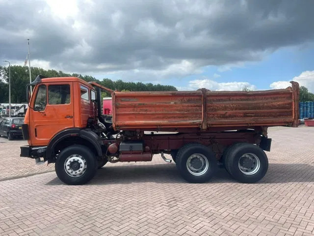 Mercedes-Benz SK 2635 V8 6X4 KIPPER FULL STEEL - מזהיר: תמונה 4 Mercedes-Benz SK 2635 V8 6X4 KIPPER FULL STEEL - מזהיר: תמונה 4
