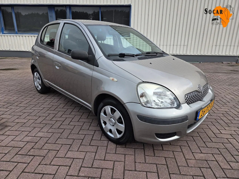 Toyota Yaris 1.3 VVT-i Idols 5drs - האצ'בק: תמונה 1 Toyota Yaris 1.3 VVT-i Idols 5drs - האצ'בק: תמונה 1