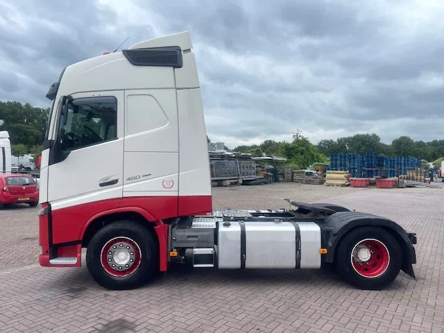 Volvo FH 13.460 E6-VEB-2Tanks-NL~Truck-Parking Cool - יחידת טרקטור: תמונה 4 Volvo FH 13.460 E6-VEB-2Tanks-NL~Truck-Parking Cool - יחידת טרקטור: תמונה 4