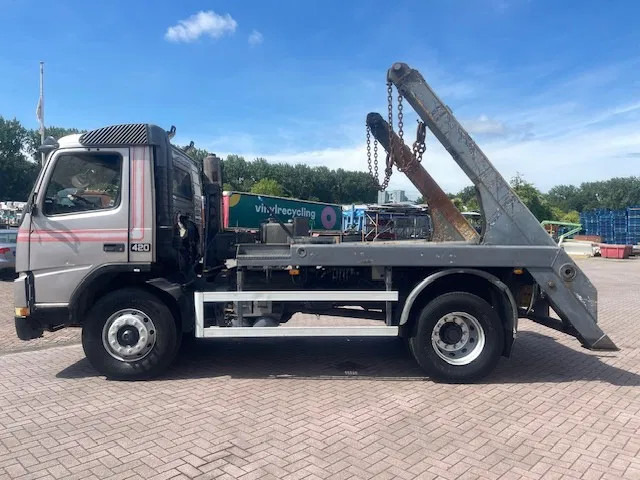 Volvo FM 12.420 Full Steel - יחידת טרקטור: תמונה 3 Volvo FM 12.420 Full Steel - יחידת טרקטור: תמונה 3