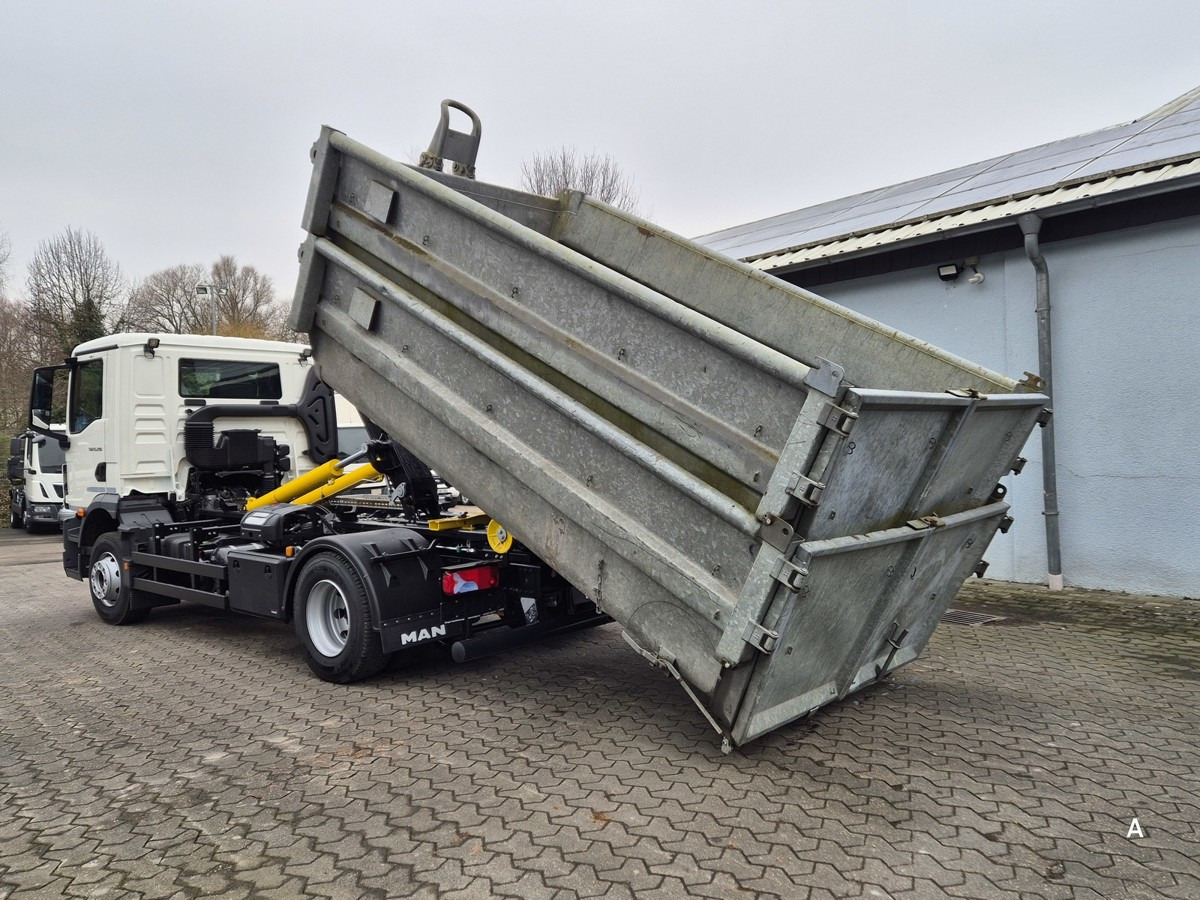 Abrollcontainer verzinkt, stapelbar, 1570mm 4.0m - קרון נגרר מוביל מכולות/ החלפת גוף: תמונה 4 Abrollcontainer verzinkt, stapelbar, 1570mm 4.0m - קרון נגרר מוביל מכולות/ החלפת גוף: תמונה 4