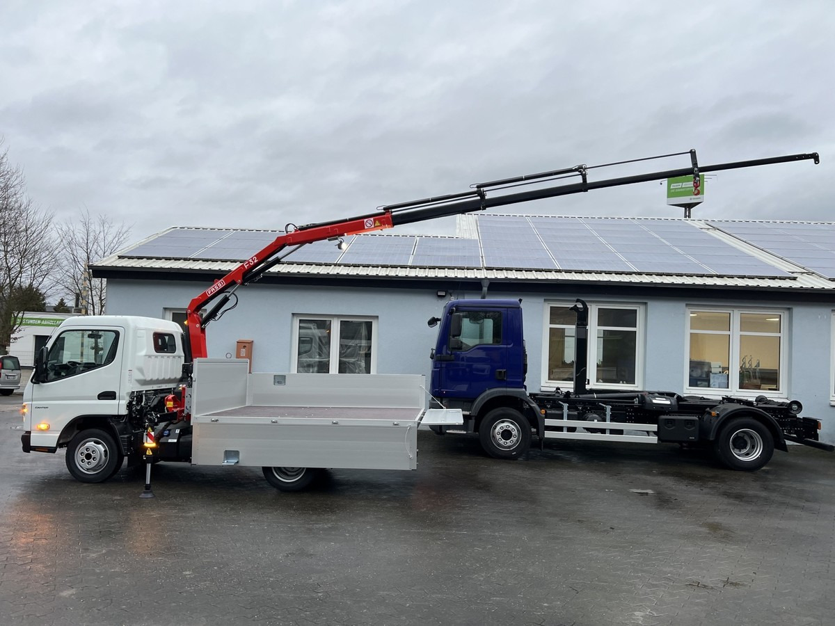 FUSO 3S15 Alu Pritsche 2.80m Ladekran Funk! sofort ve - משאית מנוף, כלי רכב מסחרי במיטה שטוחה: תמונה 3 FUSO 3S15 Alu Pritsche 2.80m Ladekran Funk! sofort ve - משאית מנוף, כלי רכב מסחרי במיטה שטוחה: תמונה 3