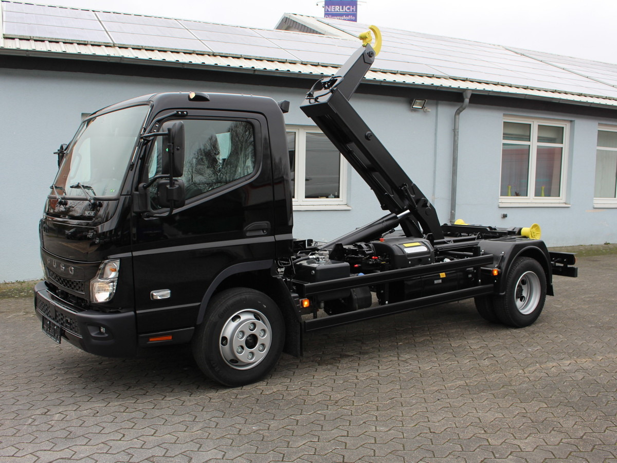 FUSO Canter FUSO 9C18 City Abrollkipper Hooklift Bla - משאית הרמת וו, משאית מנוף: תמונה 2 FUSO Canter FUSO 9C18 City Abrollkipper Hooklift Bla - משאית הרמת וו, משאית מנוף: תמונה 2