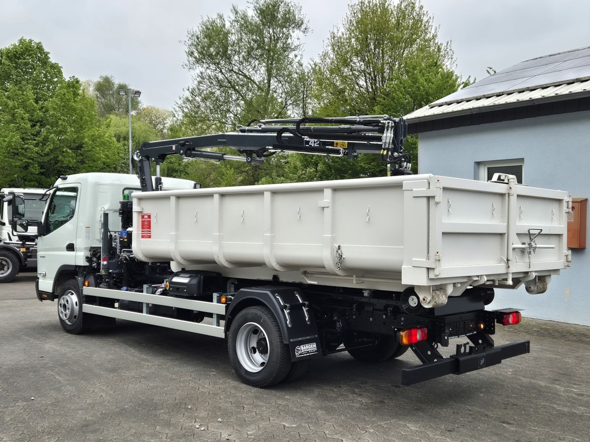 FUSO FUSO 9C18 City Abrollkipper + Ladekran m.Greifer - משאית הרמת וו, משאית מנוף: תמונה 3 FUSO FUSO 9C18 City Abrollkipper + Ladekran m.Greifer - משאית הרמת וו, משאית מנוף: תמונה 3