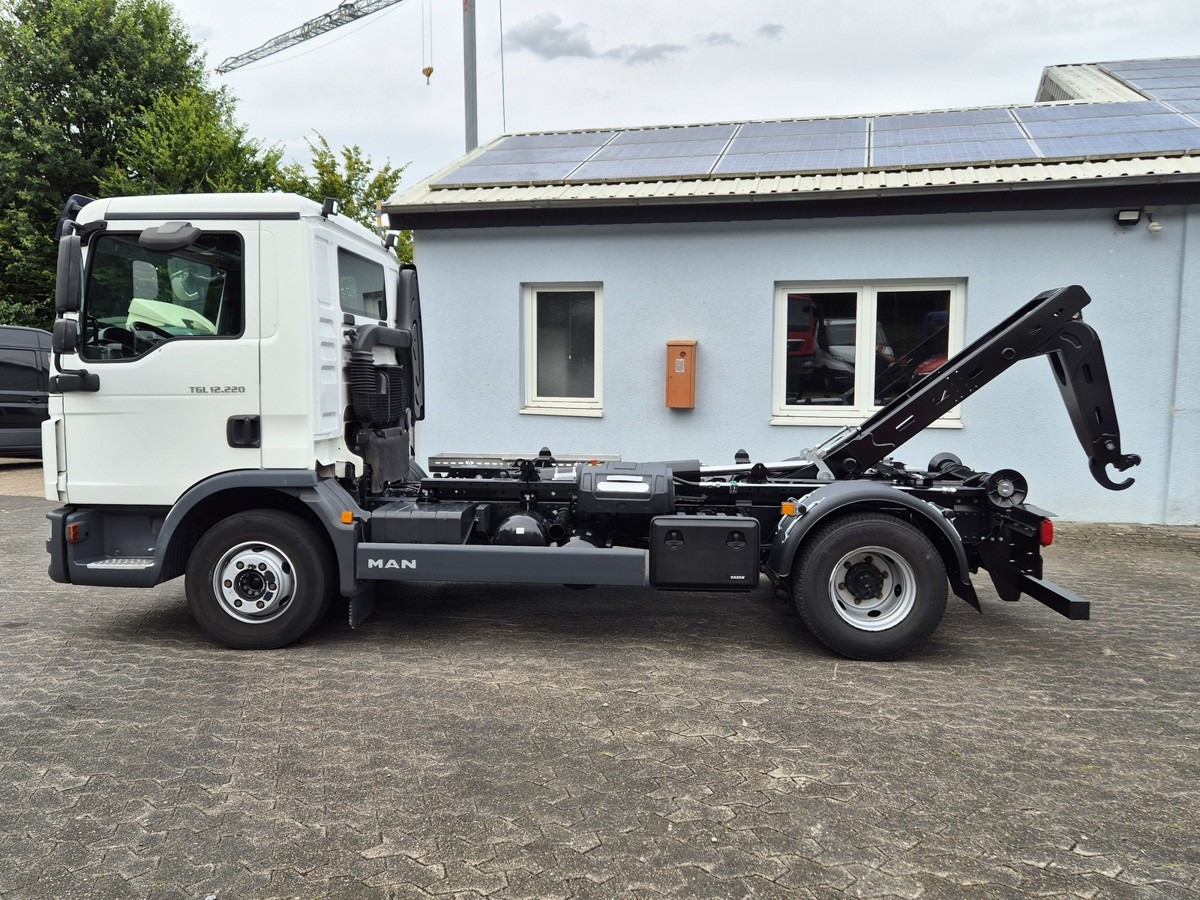 MAN TGL 12.250 BL City Abrollkipper AHK Euro 6 - משאית הרמת וו: תמונה 4 MAN TGL 12.250 BL City Abrollkipper AHK Euro 6 - משאית הרמת וו: תמונה 4