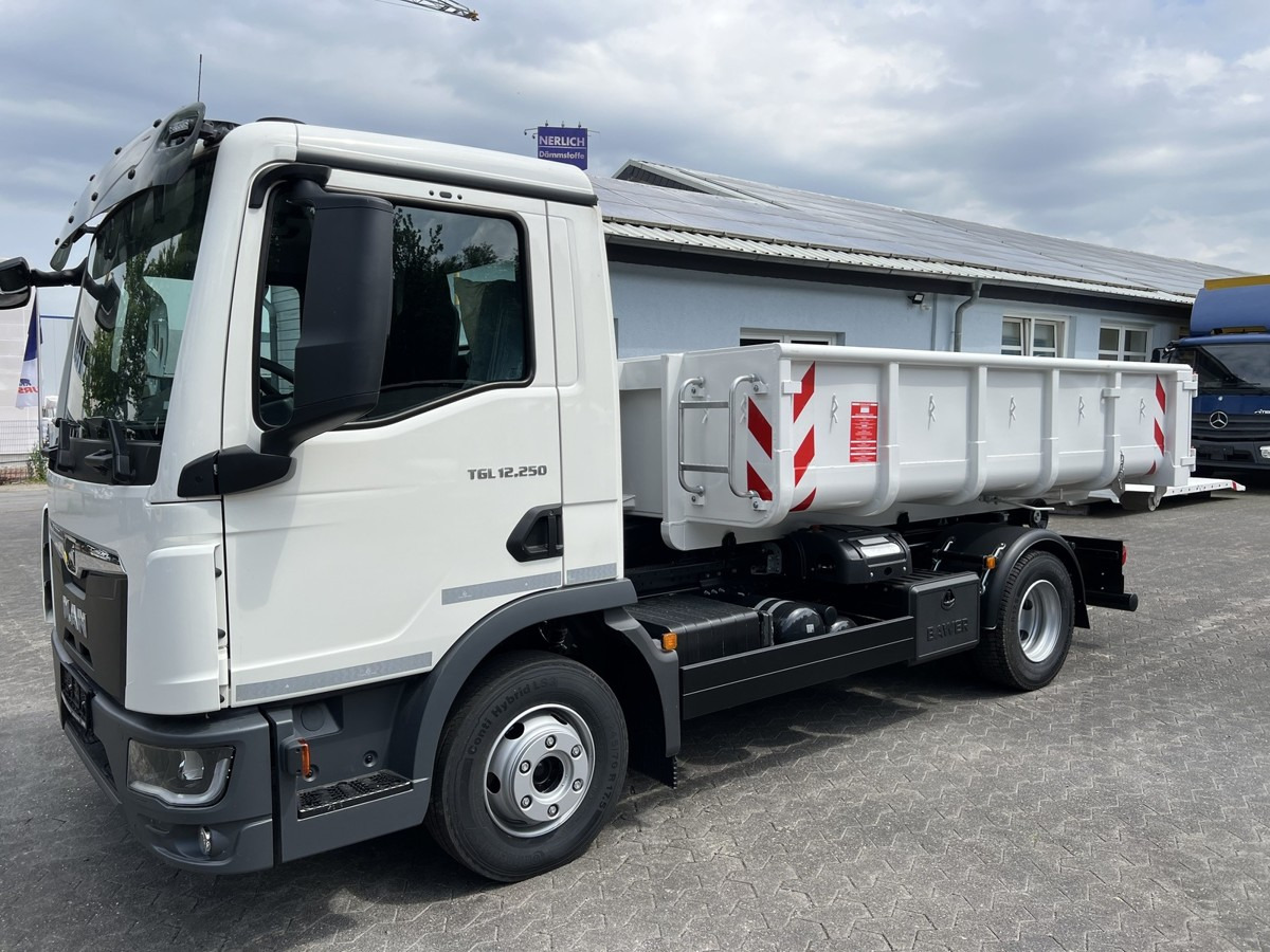 MAN TGL 12.250 BL NEU City Abrollkipper PowerMatic s - משאית הרמת וו: תמונה 3 MAN TGL 12.250 BL NEU City Abrollkipper PowerMatic s - משאית הרמת וו: תמונה 3
