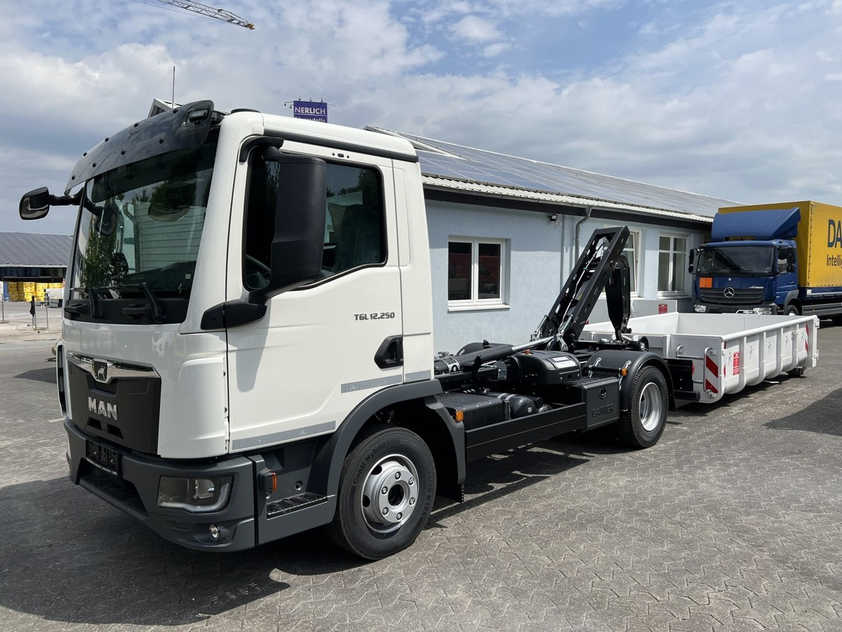 MAN TGL 12.250 BL NEU City Abrollkipper Tipmatik - משאית הרמת וו: תמונה 2 MAN TGL 12.250 BL NEU City Abrollkipper Tipmatik - משאית הרמת וו: תמונה 2