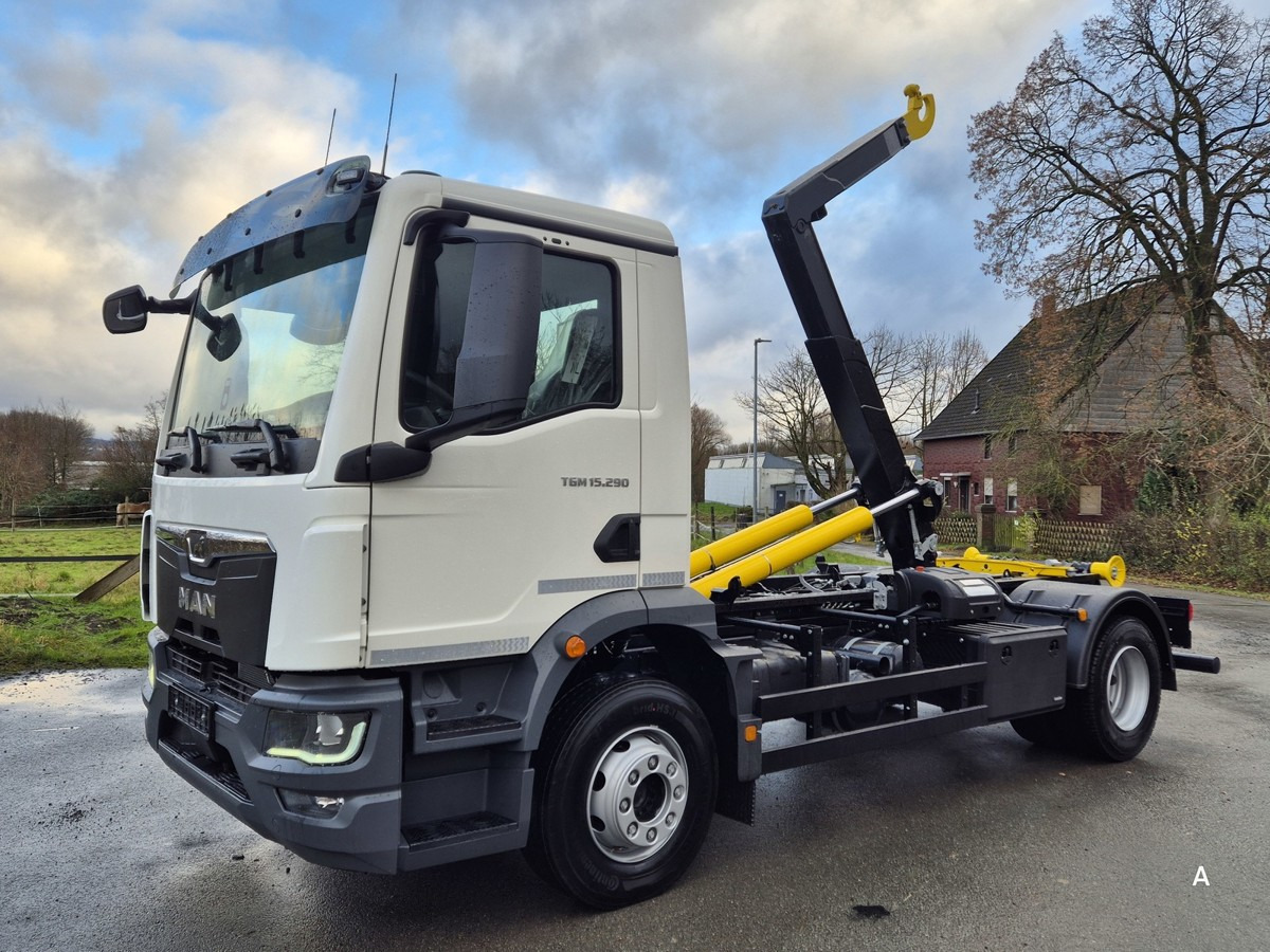 MAN TGM 15.290 BL Abrollkipper PowerMatic Standheiz. - משאית הרמת וו: תמונה 1 MAN TGM 15.290 BL Abrollkipper PowerMatic Standheiz. - משאית הרמת וו: תמונה 1