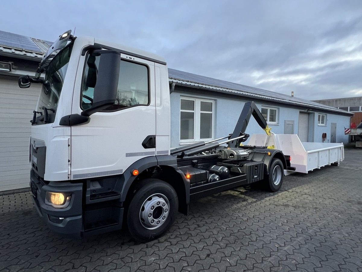 MAN TGM 15.290 BL Abrollkipper PowerMatic Standheiz. - משאית הרמת וו: תמונה 5 MAN TGM 15.290 BL Abrollkipper PowerMatic Standheiz. - משאית הרמת וו: תמונה 5