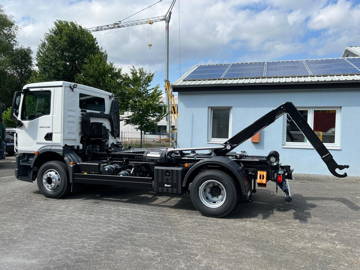 MAN TGM 15.290 BL Aut. Abrollkipper AHK - משאית הרמת וו: תמונה 1 MAN TGM 15.290 BL Aut. Abrollkipper AHK - משאית הרמת וו: תמונה 1