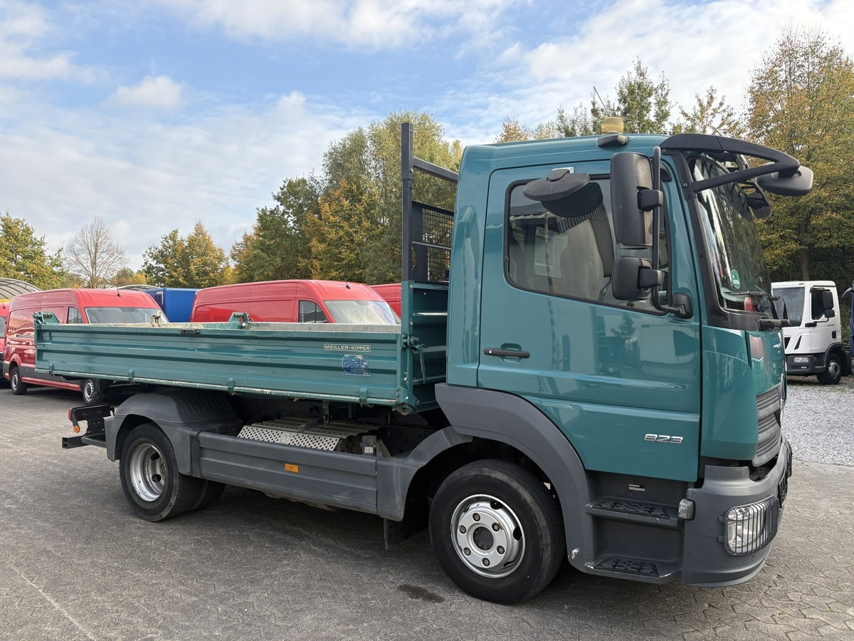 MERCEDES-BENZ Atego 823 3-Seiten Kipper Meiller 2 x AHK - כלי רכב מסחרי מזהיר: תמונה 3 MERCEDES-BENZ Atego 823 3-Seiten Kipper Meiller 2 x AHK - כלי רכב מסחרי מזהיר: תמונה 3