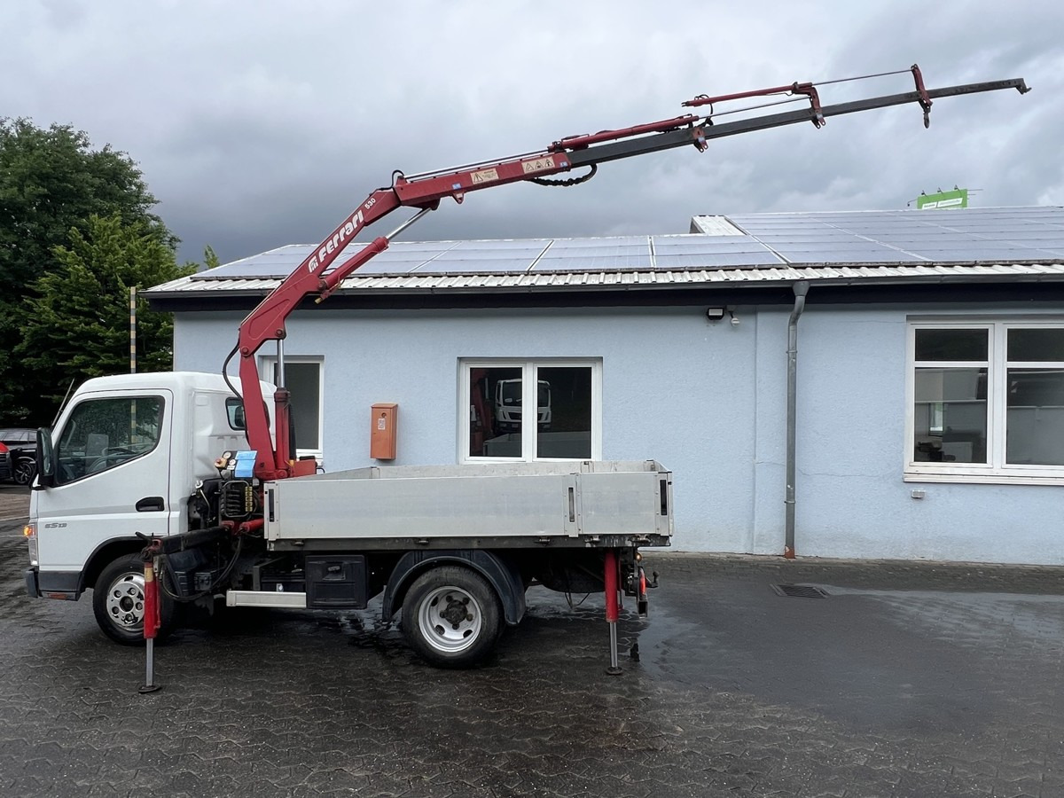 MITSUBISHI Canter 5S13 m. Ladekran Ferrari 530 3xhydr1xmech - משאית הרמת וו, משאית מנוף: תמונה 1 MITSUBISHI Canter 5S13 m. Ladekran Ferrari 530 3xhydr1xmech - משאית הרמת וו, משאית מנוף: תמונה 1