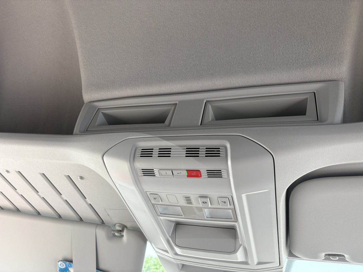 כלי רכב מסחרי עם לוח VW Crafter 35 Maxi L4H3 1Hand PDC: תמונה 17