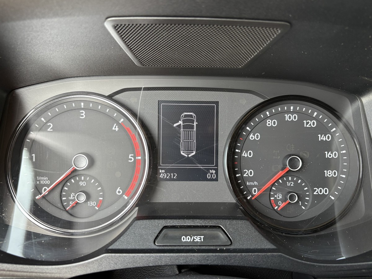 כלי רכב מסחרי עם לוח VW Crafter 35 Maxi L4H3 1Hand PDC: תמונה 18