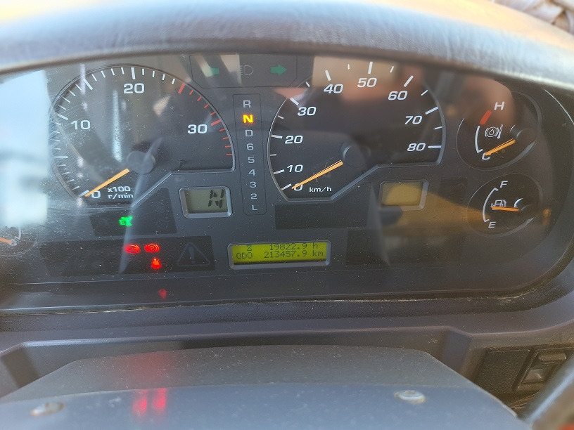 משאית סלעים/ מסיר פסולת קשיח KOMATSU HD605-7EO: תמונה 7